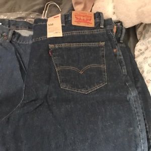 Men’s Levi shorts new with tags